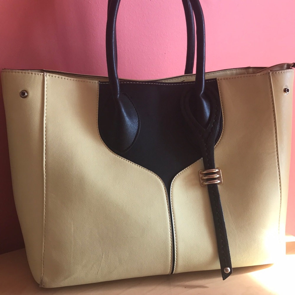 Lime and Black Shoulder bag